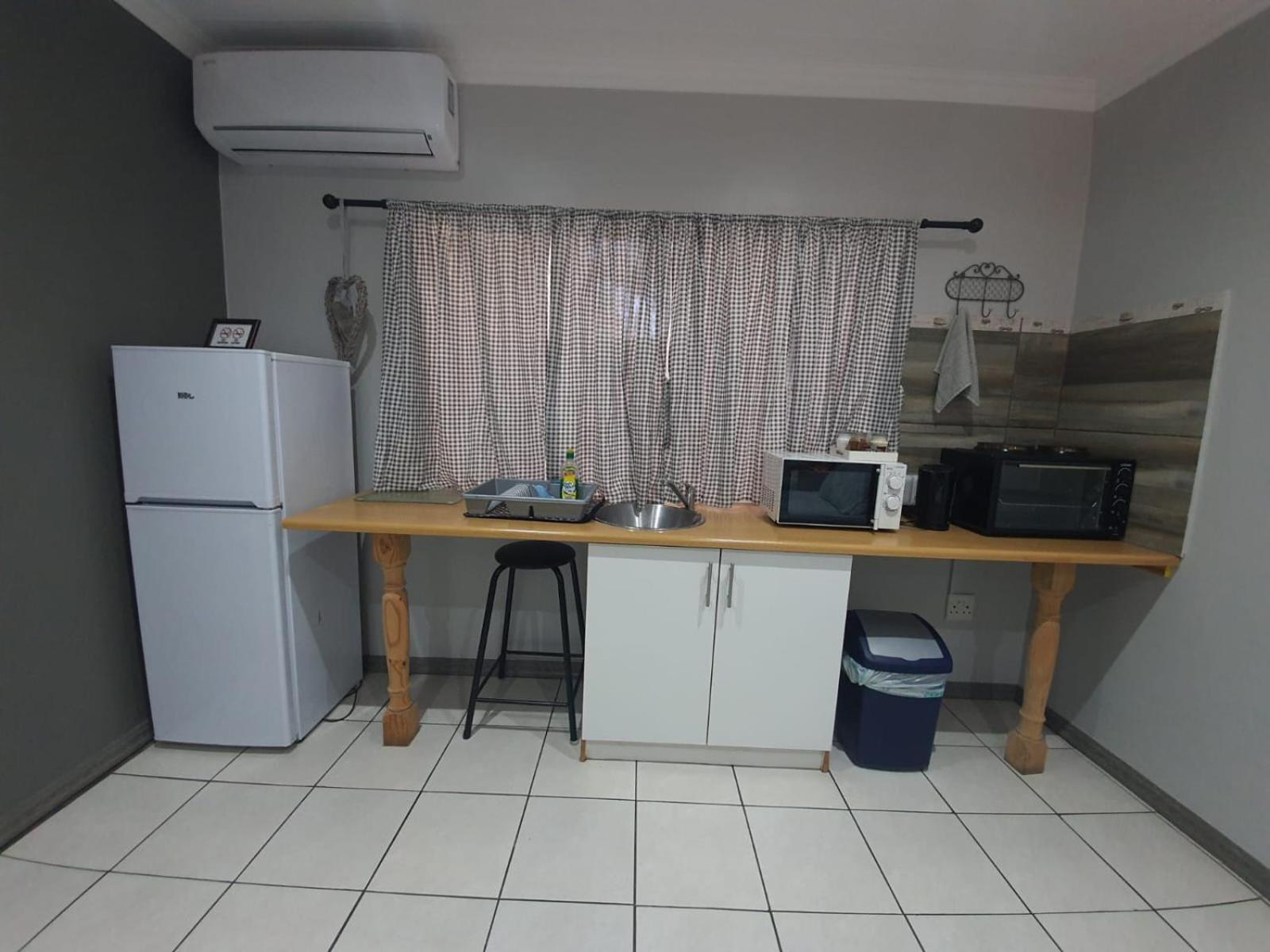 Tehillah Guesthouse Upington Exteriör bild